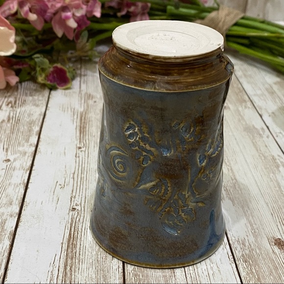 Signed Pottery Japanese Glazed Tea Cup - Picture 5 of 12